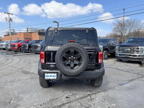 Shadow Black 2025 Ford Bronco Big Bend