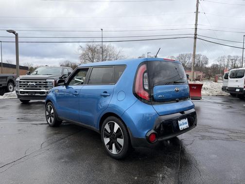 2016 Kia Soul +