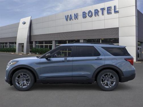 Vapor Blue Metallic 2026 Ford Explorer Active