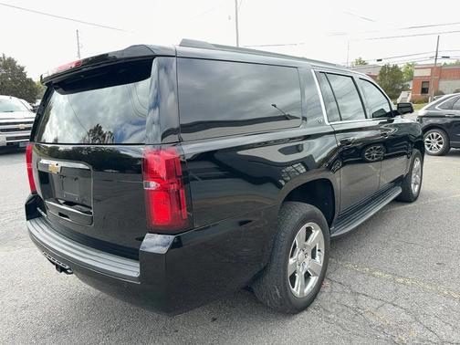 2020 Chevrolet Suburban LT