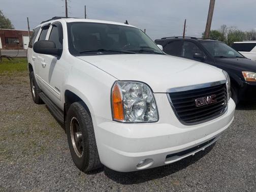 Summit White 2013 GMC Yukon SLT