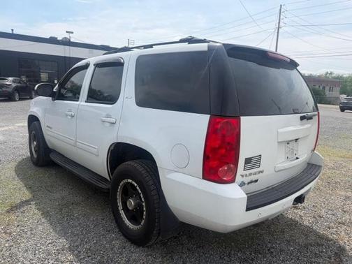Summit White 2013 GMC Yukon SLT