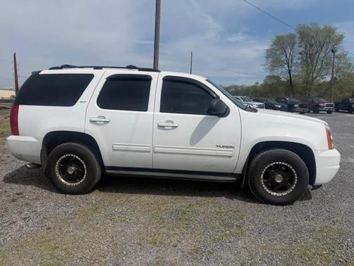 Summit White 2013 GMC Yukon SLT