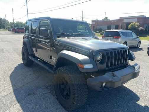 Granite Crystal Metallic Clearcoat 2018 Jeep Wrangler Unlimited Sport