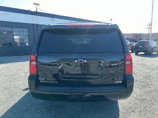 2017 Chevrolet Suburban LT