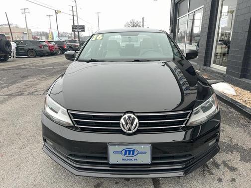 2016 Volkswagen Jetta 1.8T Sport