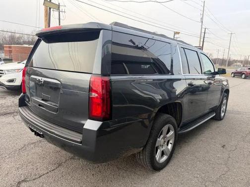 2019 Chevrolet Suburban LT