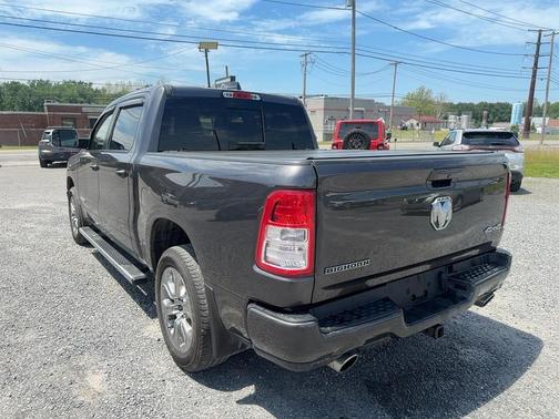 Granite Crystal Metallic Clearcoat 2020 RAM 1500 Big Horn/Lone Star