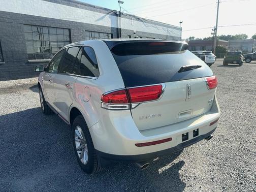 Platinum 2015 Lincoln MKX Base