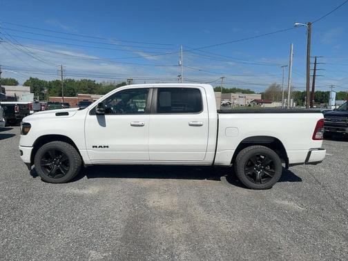 Bright White Clearcoat 2021 RAM 1500 Big Horn/Lone Star