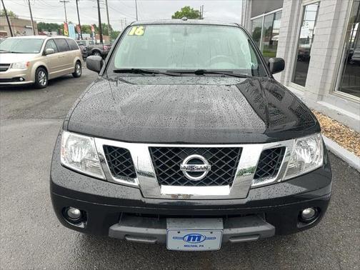 2016 Nissan Frontier SV