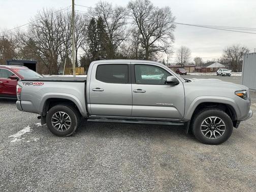 2021 Toyota Tacoma TRD Sport