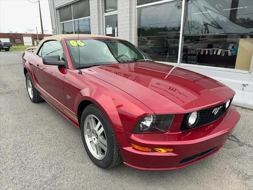 2006 Ford Mustang GT Premium