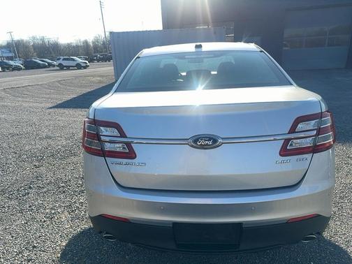 Ingot Silver 2016 Ford Taurus Limited