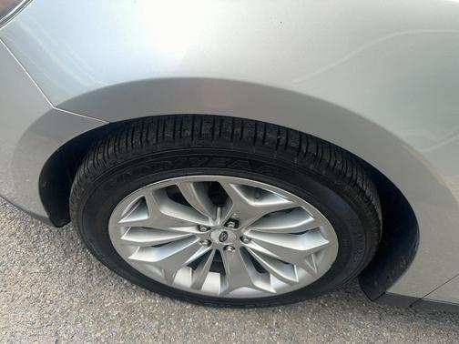 2016 Ford Taurus Limited