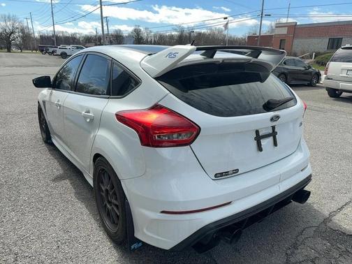 2017 Ford Focus RS Base