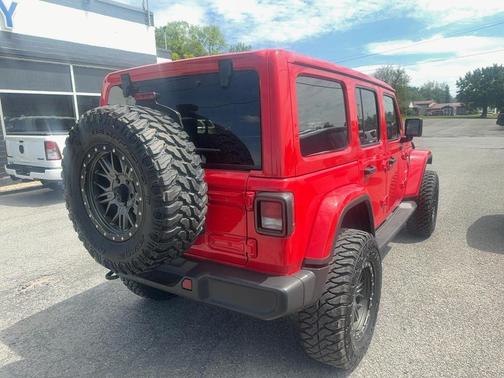 Firecracker Red Clearcoat 2020 Jeep Wrangler Unlimited Sahara