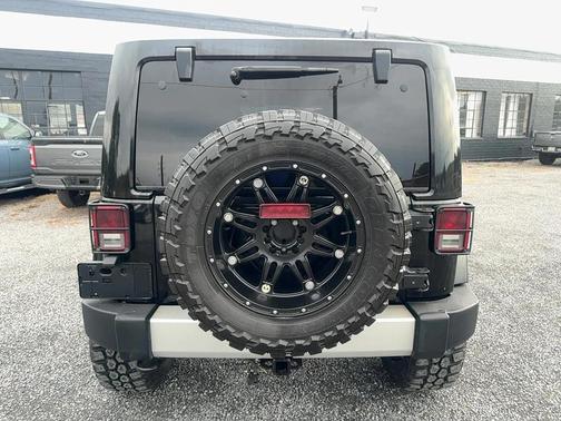 2012 Jeep Wrangler Unlimited Sahara