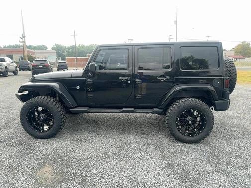 2012 Jeep Wrangler Unlimited Sahara