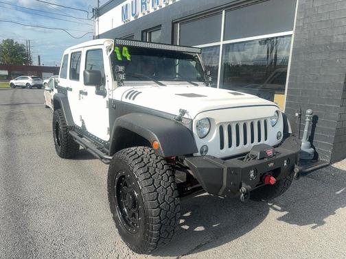 Bright White Clearcoat 2014 Jeep Wrangler Unlimited Sport