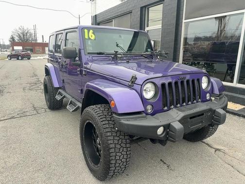 2016 Jeep Wrangler Unlimited Sahara