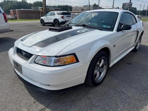 2000 Ford Mustang GT