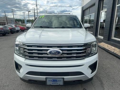 Oxford White 2019 Ford Expedition XLT
