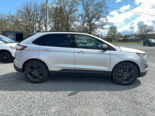 Ingot Silver 2018 Ford Edge SEL