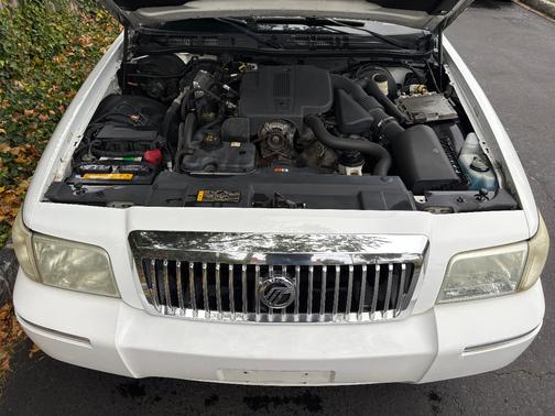 2010 Mercury Grand Marquis