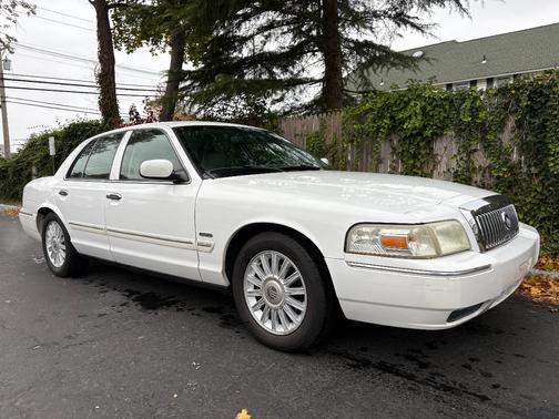 2010 Mercury Grand Marquis