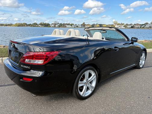2012 Lexus IS 250C 