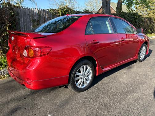 Barcelona Red 2009 Toyota Corolla S