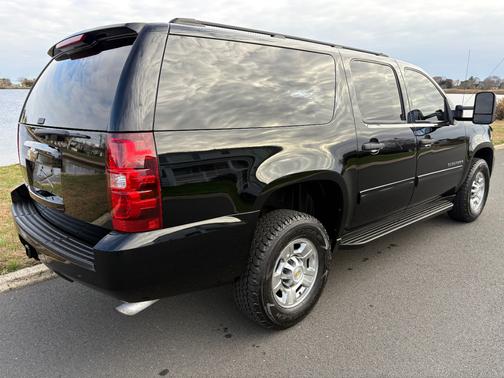 2010 Chevrolet Suburban 2500 LS