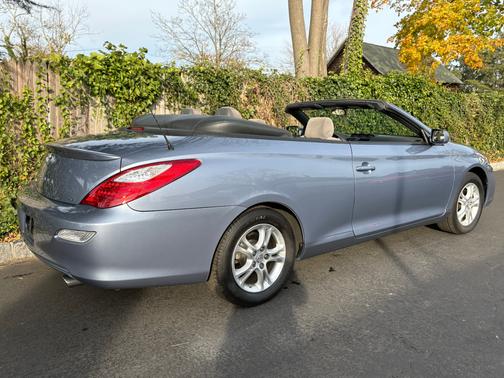 2008 Toyota Camry Solara SE
