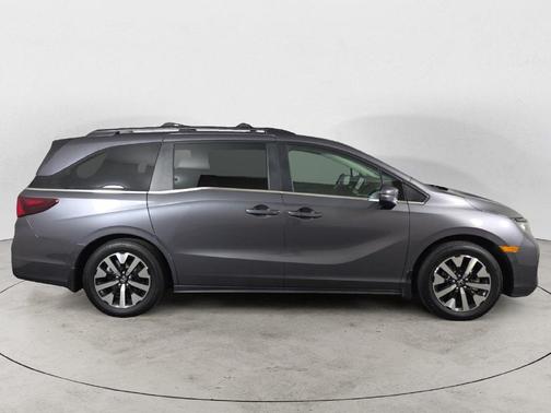 Modern Steel Metallic 2026 Honda Odyssey EX-L