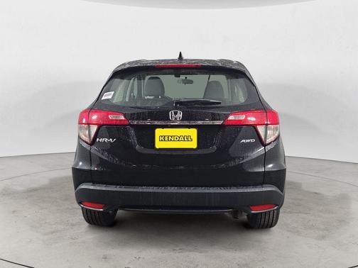 Crystal Black Pearl 2019 Honda HR-V LX