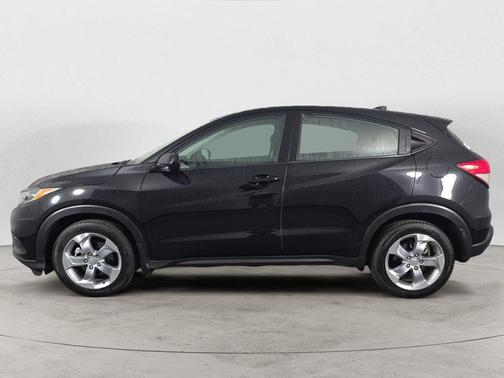 Crystal Black Pearl 2019 Honda HR-V LX