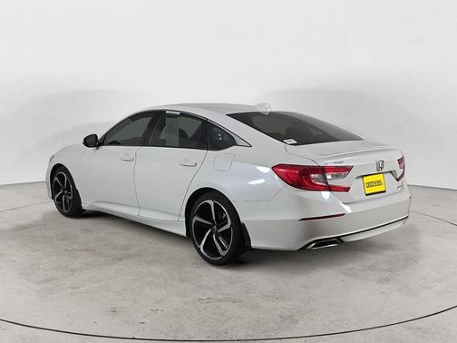 Platinum White Pearl 2019 Honda Accord Sport