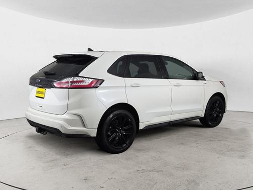 Star White 2024 Ford Edge ST Line
