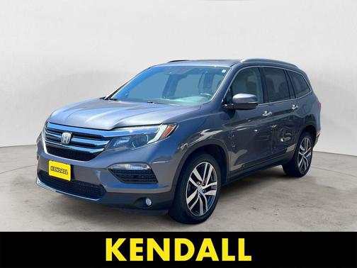 Gray 2016 Honda Pilot Touring
