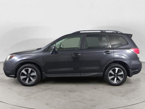 Dark Gray Metallic 2018 Subaru Forester 2.5i Premium