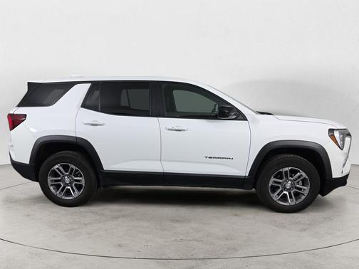 Summit White 2026 GMC Terrain Elevation