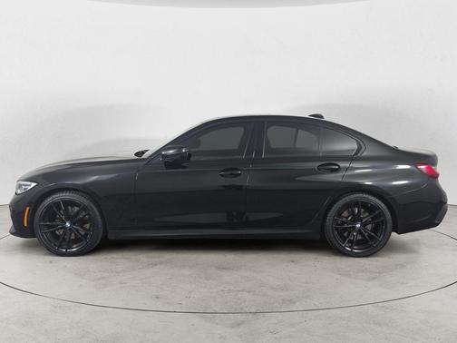 Black Sapphire Metallic 2021 BMW 330 i xDrive