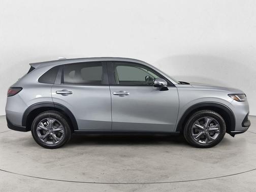 Solar Silver Metallic 2026 Honda HR-V LX