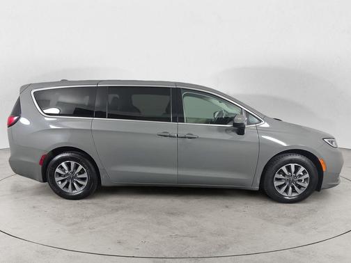 Gray Clearcoat 2023 Chrysler Pacifica Hybrid Touring L
