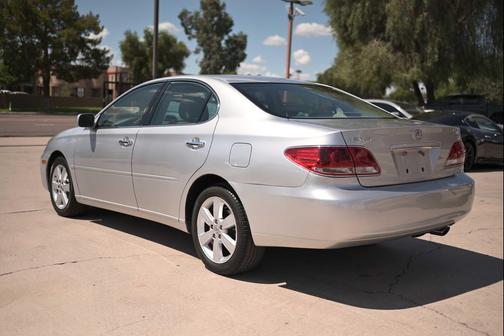 2005 Lexus ES 330 Base