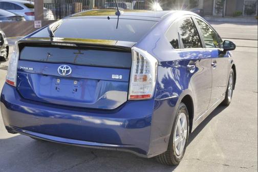 2010 Toyota Prius IV