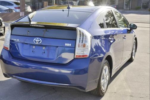 2010 Toyota Prius IV