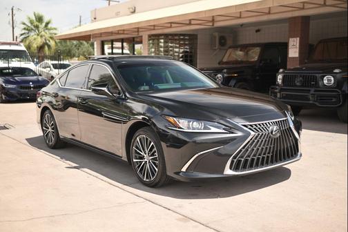 BLACK 2025 Lexus ES 350 Base