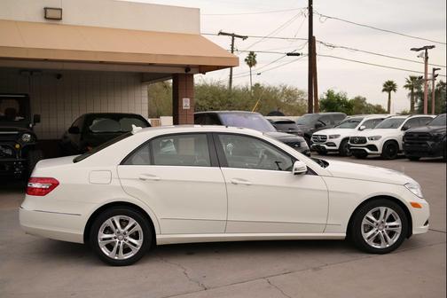 2011 Mercedes-Benz E-Class E 350 SEDAN 4D